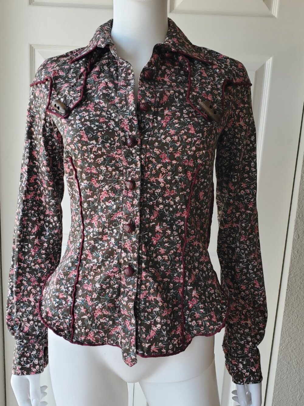 Parasuco Cult Ditsy Floral Print Western Style Button Up Shirt